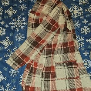 Maurices Knit Top in Red and White